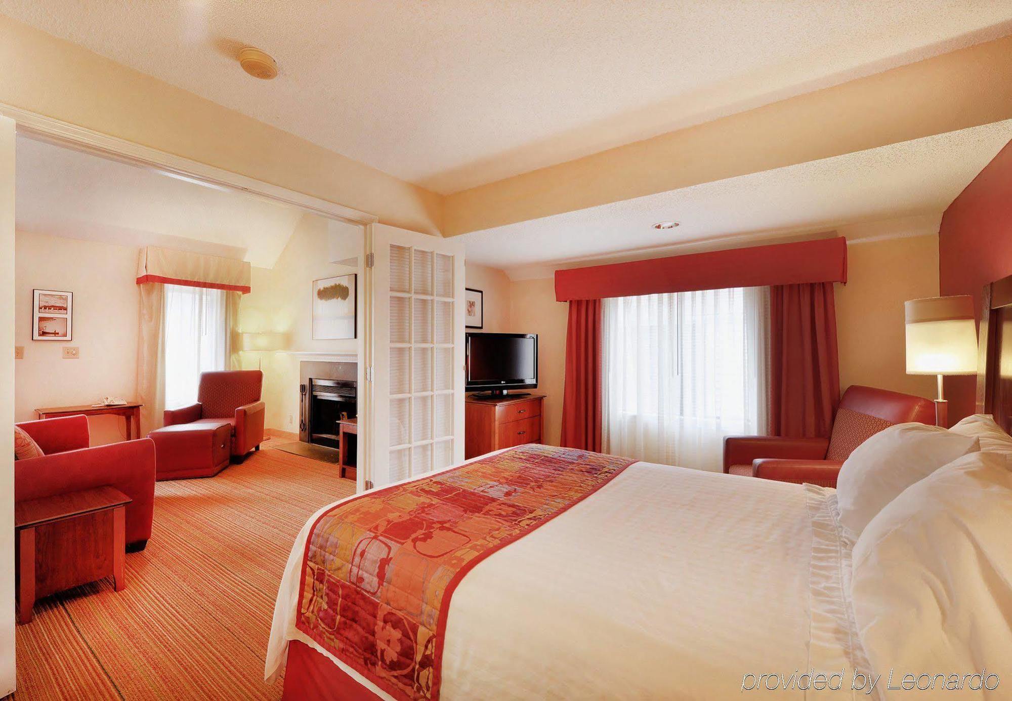 Residence Inn Raleigh Midtown Room photo